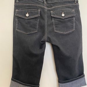 White House | Black Market Capris